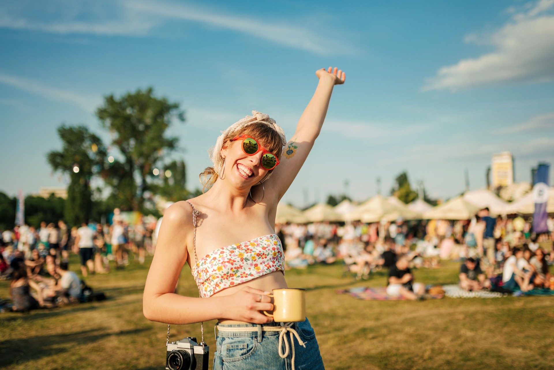 Summer vibes and sunshine above me